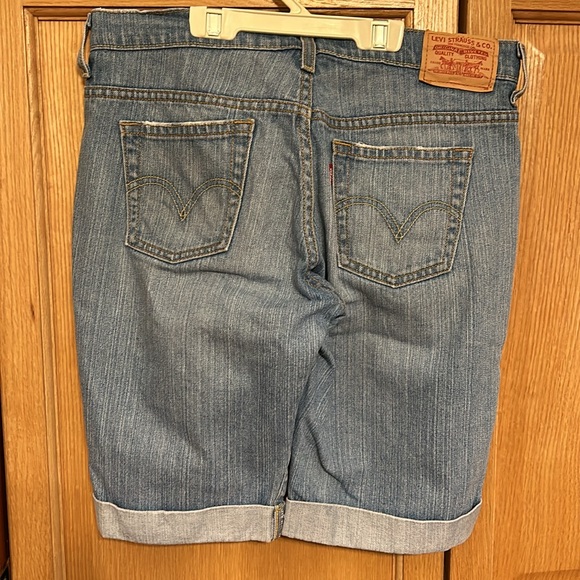 Levi’s 515 Shorts Sz. 6 - Picture 5 of 8
